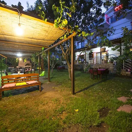 Mengen Konaklari 닷차