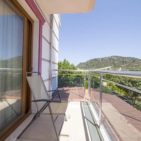 Aparthotel Mengen Konaklari *