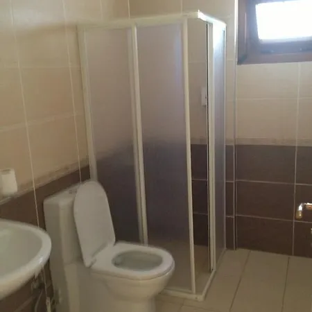 Aparthotel Mengen Konaklari