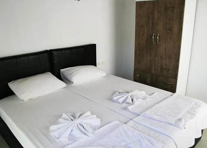 Aparthotel Mengen Konaklari