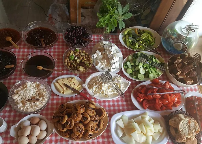 Aparthotel Mengen Konaklari